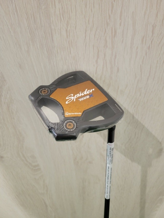 TaylorMade Spider Tour X Black Putter Small Slant 33 Inch 663761