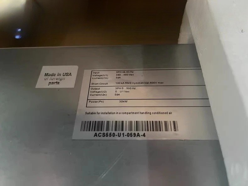 ACS550-U1-059A-4 ACS550-U1-059A-4 Frequency converter Brand New No Keypad