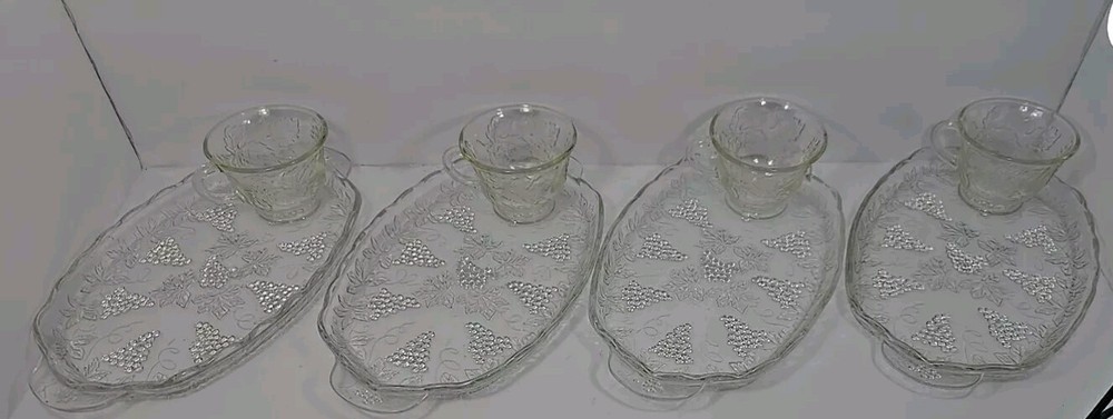 Vintage Anchor Hocking Snack Plate Set with 4 Trays & Cups Featuring Raised Grapes Design