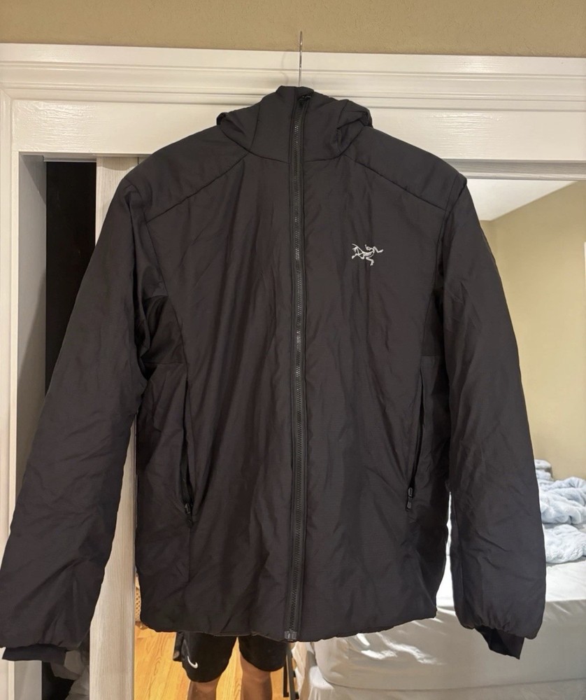 Men’s Arcteryx Atom jacket