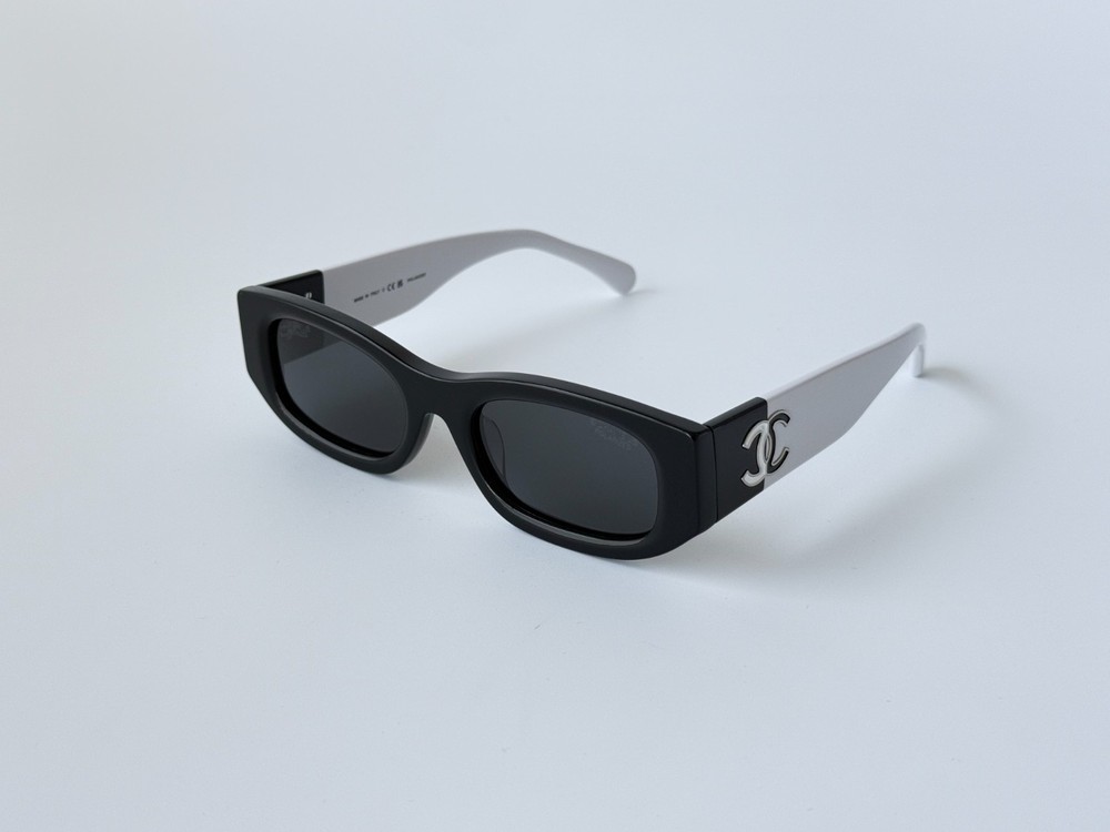 CHANEL CH5525 Rectangle Sunglasses Black White Polarized Grey Lens 52mm