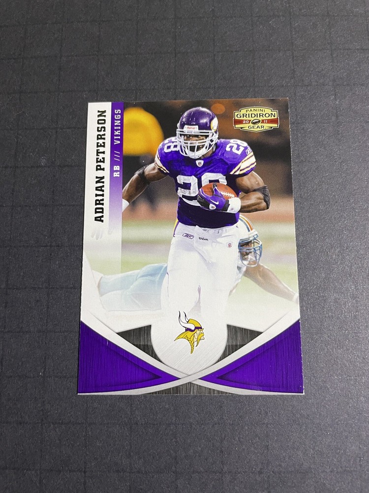 2011 Panini Gridiron Gear Adrian Peterson Card #103 - Minnesota Vikings