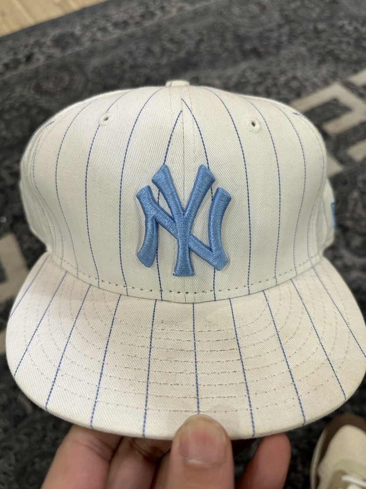 size 7 1/2 white striped yankees fitted hat white