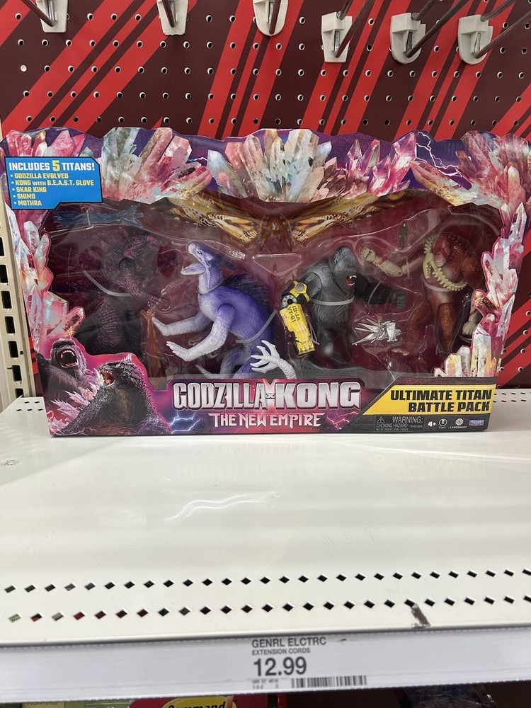 Godzilla x Kong The New Empire Ultimate Titan Battle Pack *TARGET EXCLUSIVE*