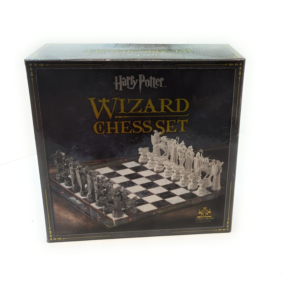 Harry Potter Wizard Chess Set from Final Challenge Noble Collection