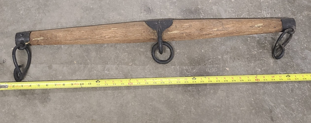 Antique Primitive Wood Cast Iron OX HORSE FARM Yoke Single Tree 36