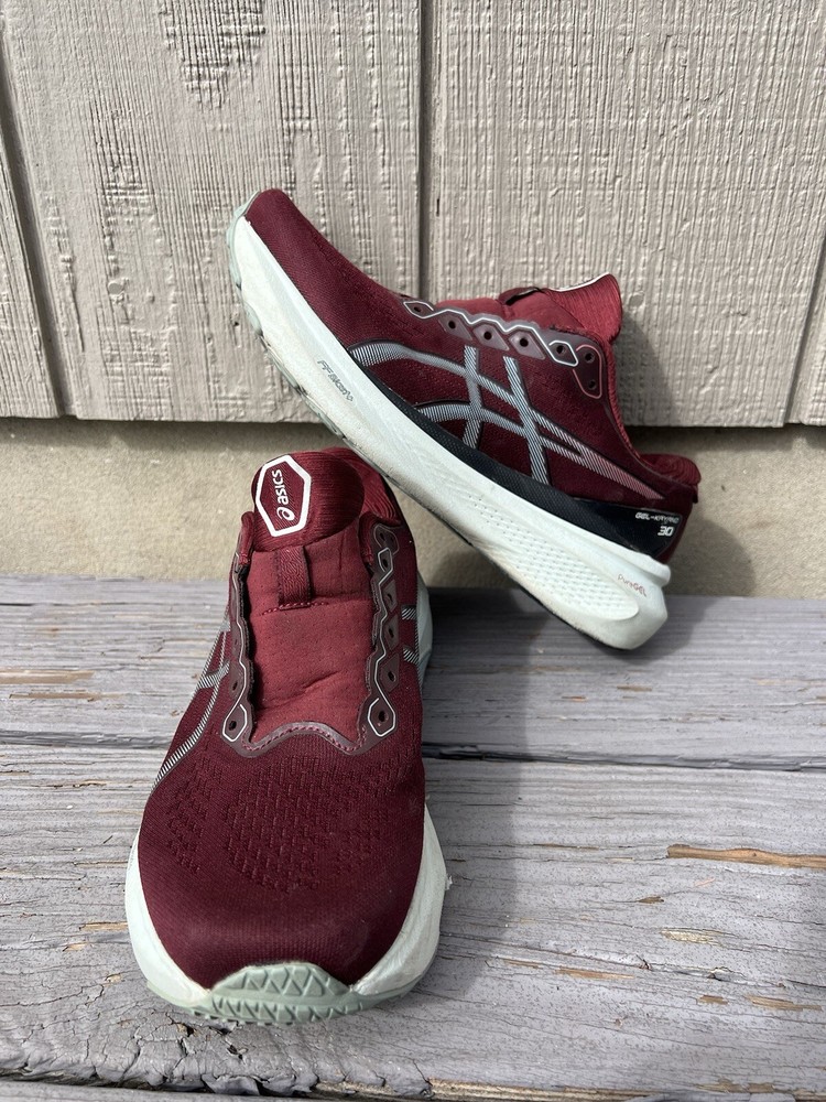 Asics Gel Kayano 30 1011B548 Red Running Shoes Sneakers Men Size 7.5 *READ*