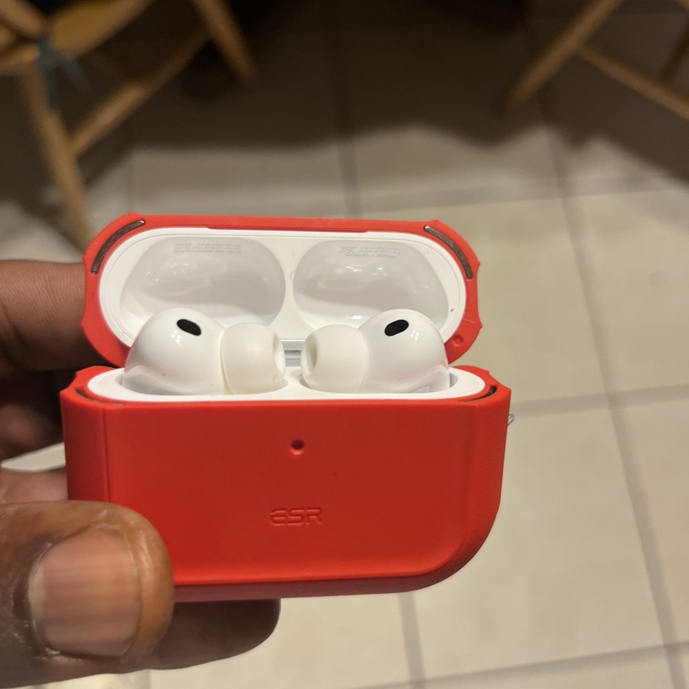 Airpod Pro 3rd w/Magsafe Case (Live translation, Noise cancellation, etc.)