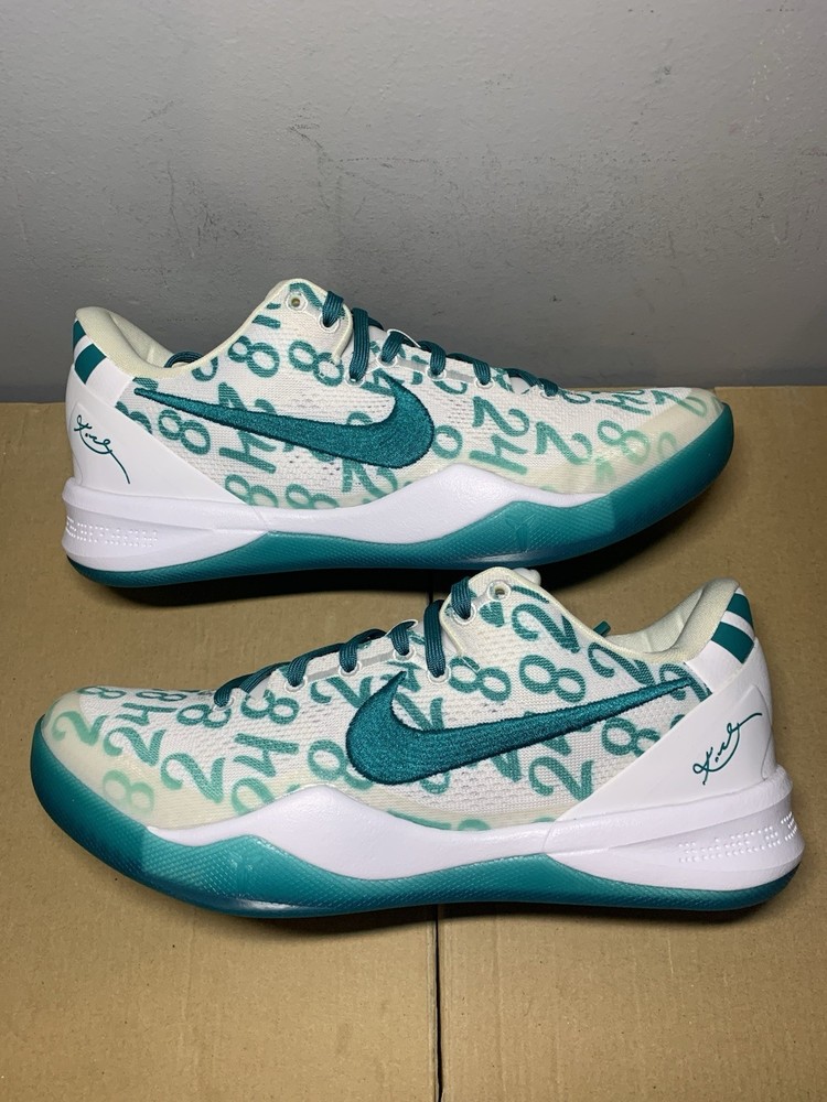 Size 9m- Nike Kobe 8 Protro Radiant Emerald FQ3549-101 Brand New Dead-stock