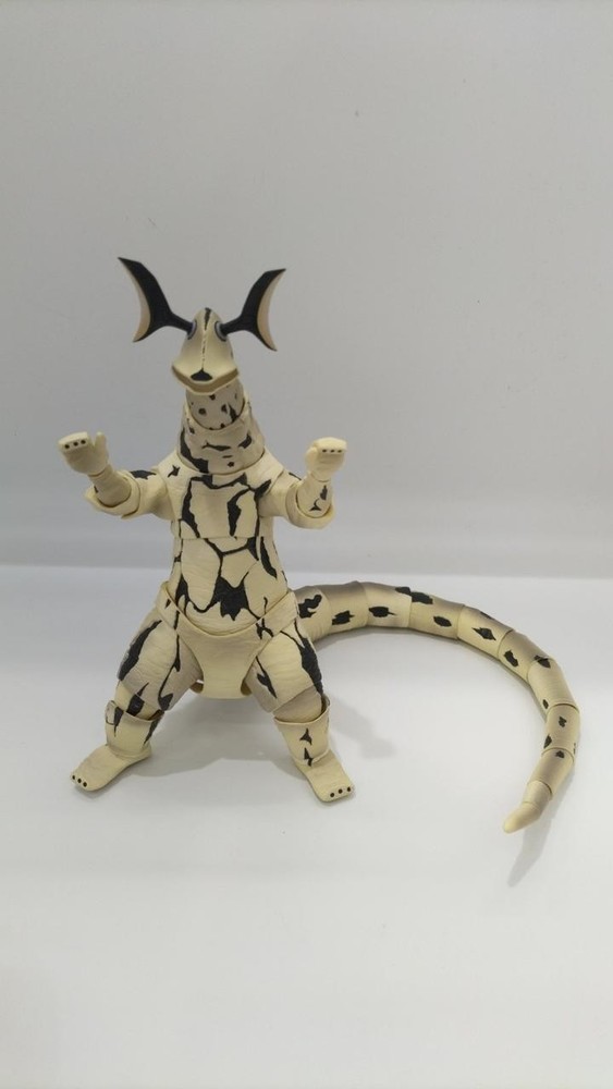 Bandai SH MonsterArts Eleking GMb79 Action Figure with Articulated Details  