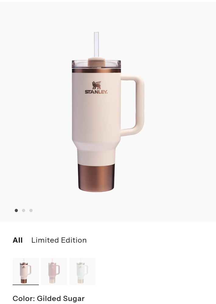 Stanley 40oz Holiday Quencher H2.0 Flowstate Tumbler (IN HAND) Gilded Sugar