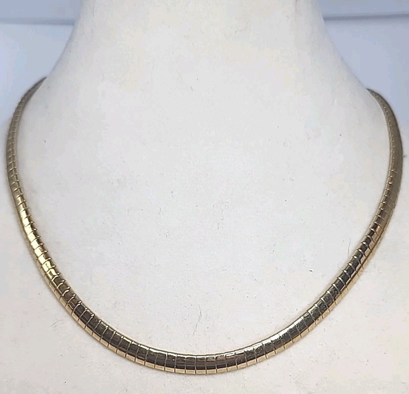Vintage Gold Tone Omega Chain Choker Necklace 16