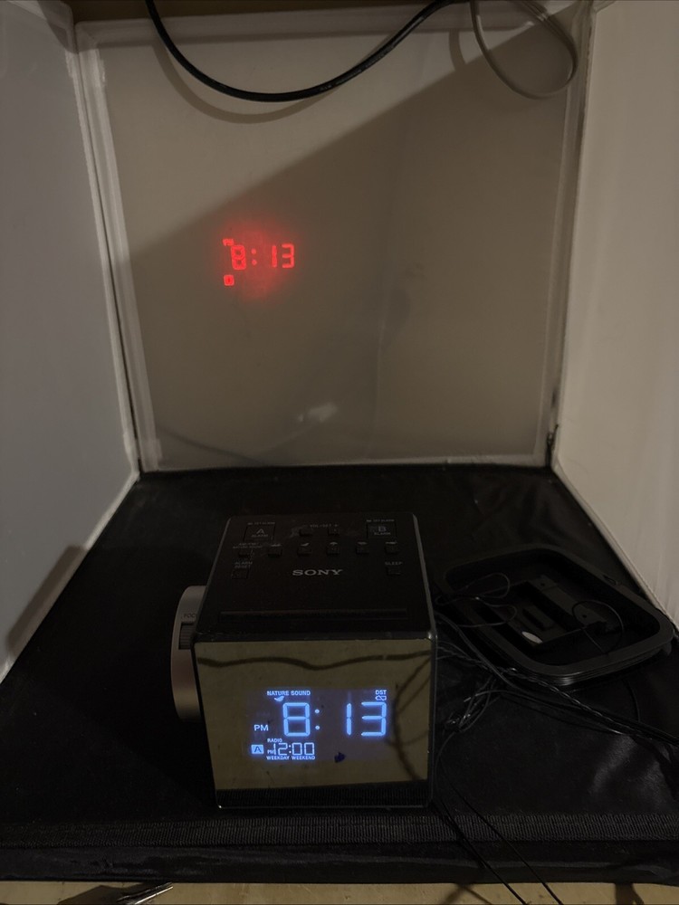 SONY ICF-C1PJ  DIGITAL 