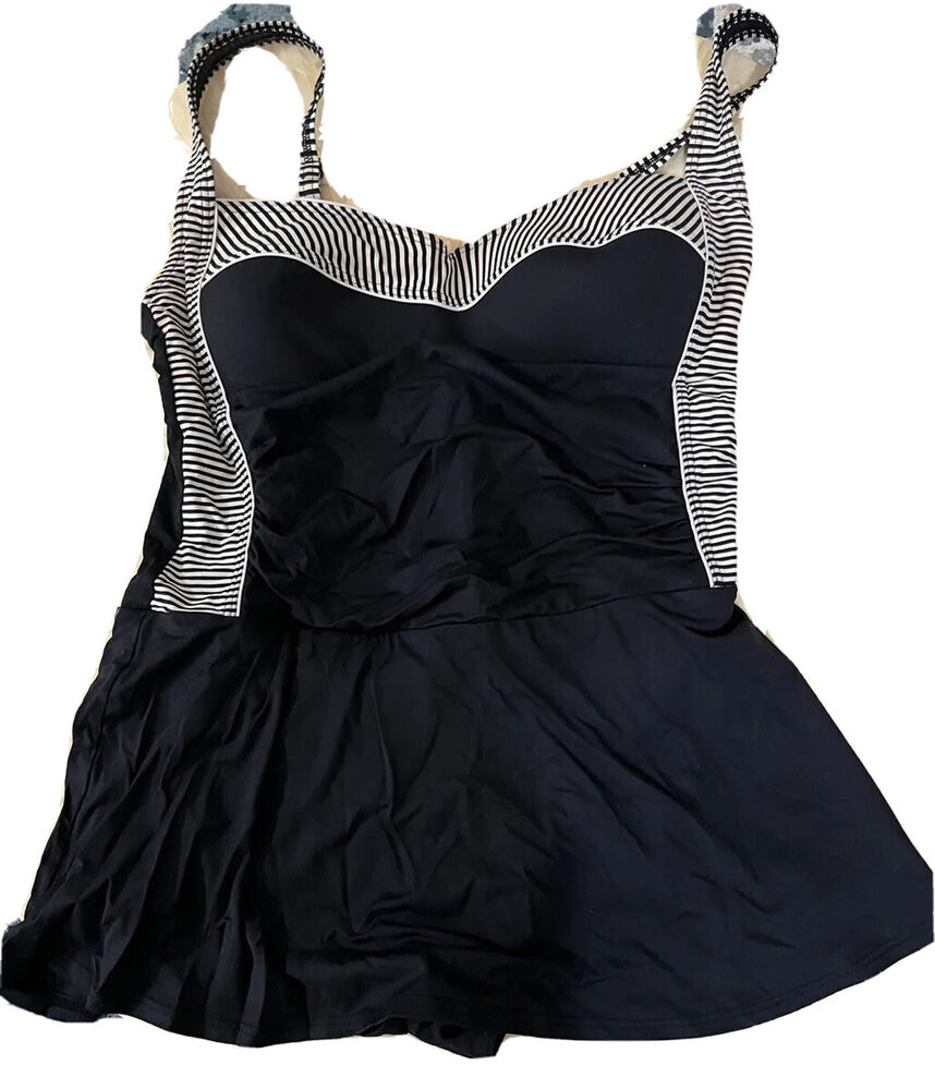 Nip Tuck Swimwear 16 XL One-Piece Swimsuit Black Padded Bra Swim Skirt Slimming