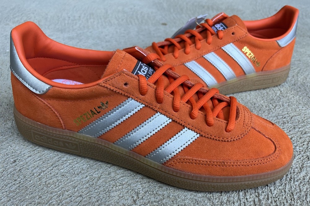 New! Adidas Handball Spezial Men’s 8 Sneakers Orange/Silver JH7557