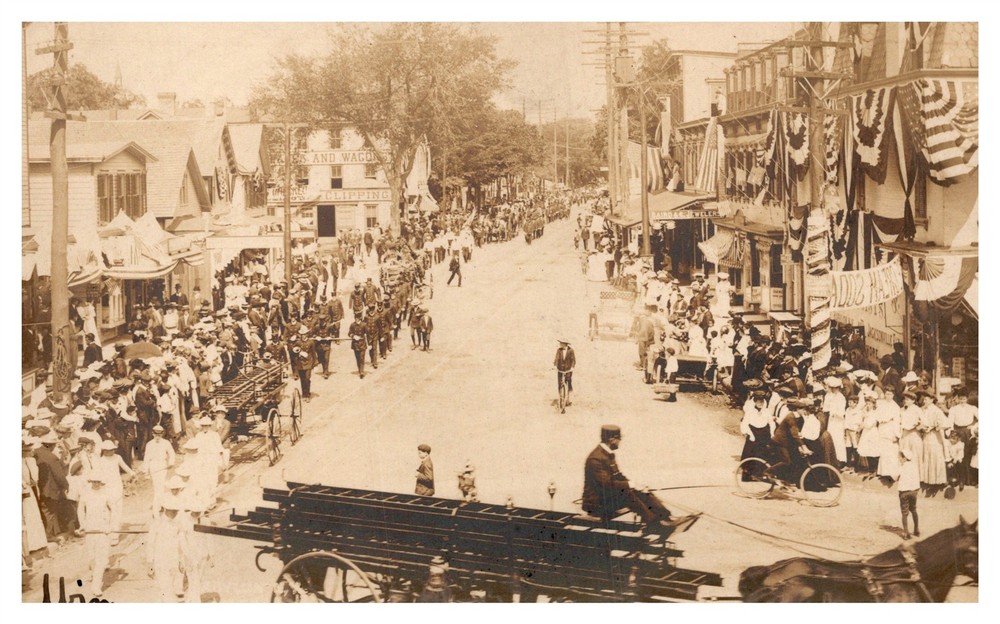 RPPC Fireman's Parade Horse Drawn Ladder Wagon Crowd NY C1900s Postcard AF10