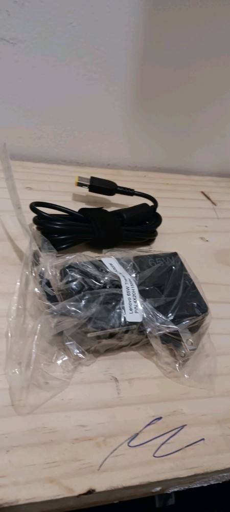 Lenovo 65W  Travel AC  Charger Adapter ThinkPad 65W