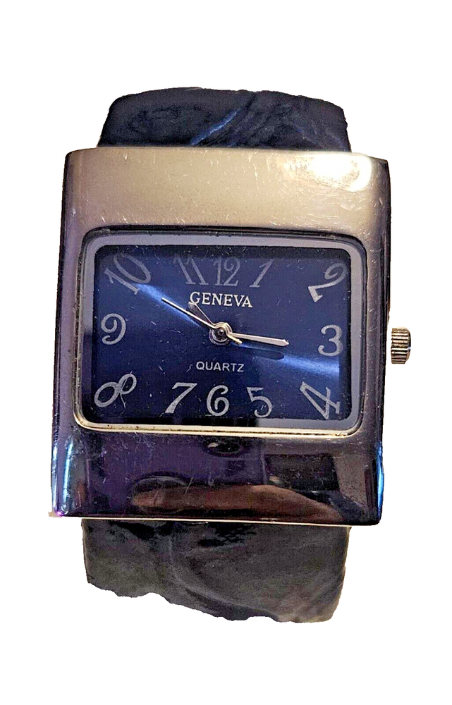 Geneva Vintage Women's Blue Faux Leather Cuff Quartz Watch