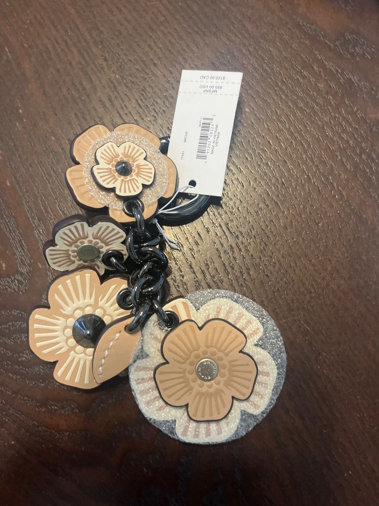 COACH Gunmetal TEA ROSE Bag Charm Key Ring 17451 New Without Tags