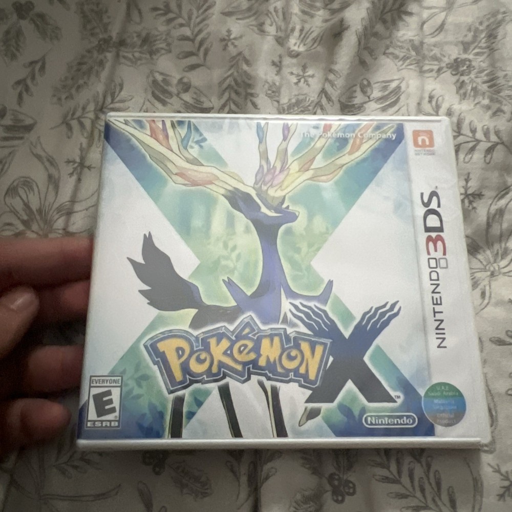 Pokemon X - Nintendo 3DS Brand New Factory Sealed (World Edition)