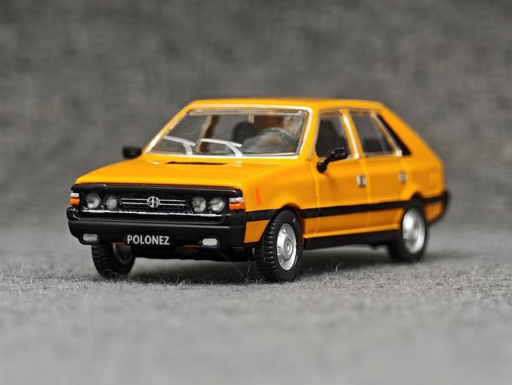 EY Perka 1:64 Yellow 1987 FSO POLONEZ MR'87 Classic Model Diecast Display Car