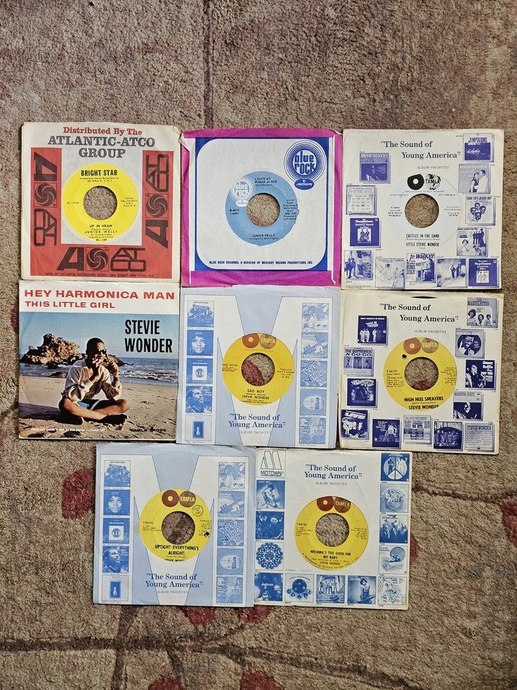 Lot 8 Soul 45's Junio Wells (2), Stevie Wonder (6)