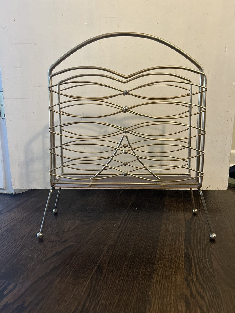 Mid Century Metal Wire Vinyl Record Rack Vinyl LP Holder or Magazine Rack Retro