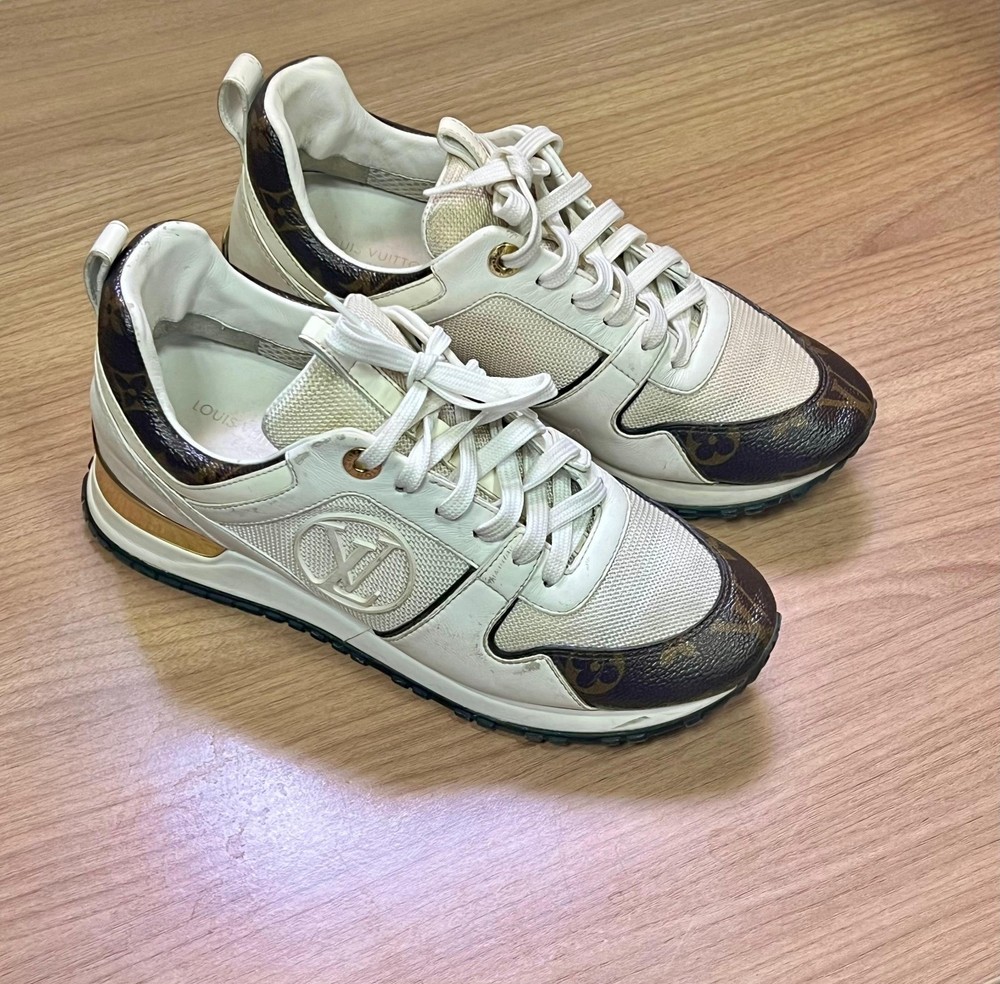 Louis Vuitton Run Away Sneakers Women’s Size 36.5 White Monogram Leather Italy