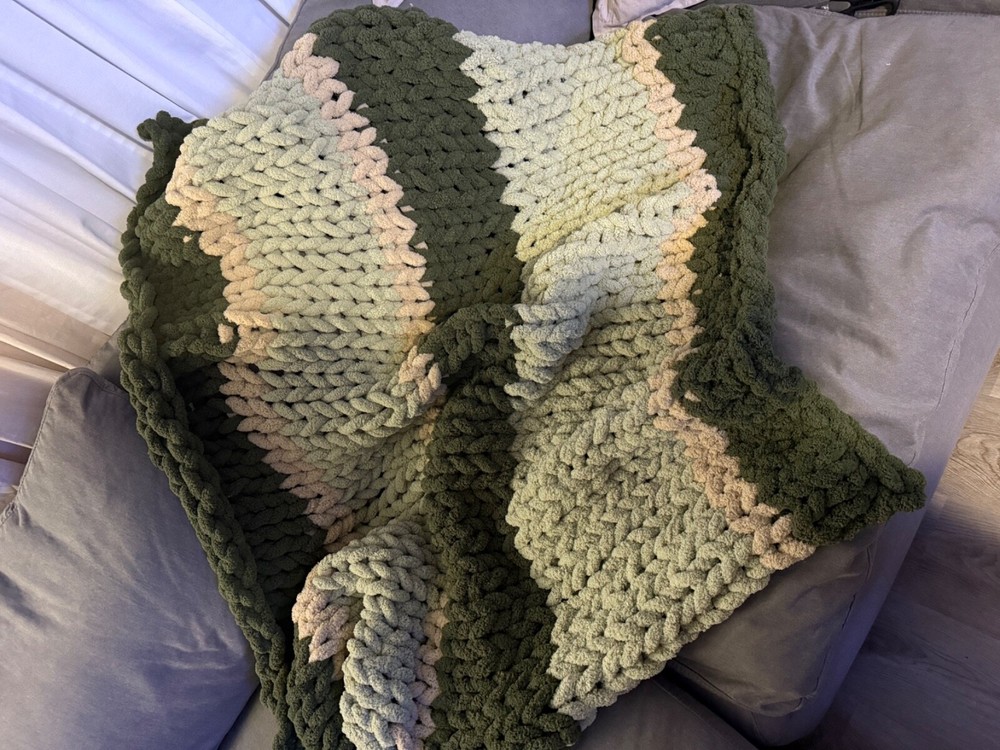 All Season Handmade Large Chunky throw blanket by snuggle snug
