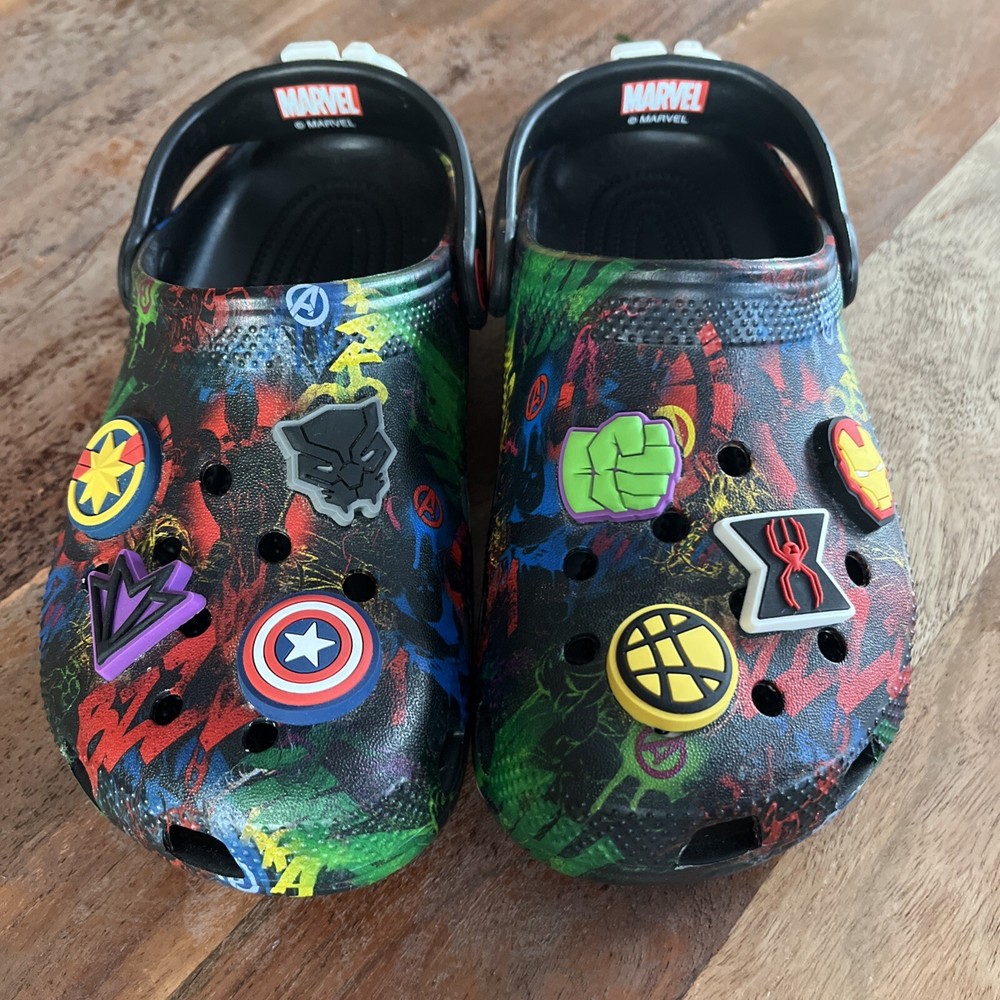 KIDS' CROCS MARVEL AVENGERS FUNLAB CLOG Size 2