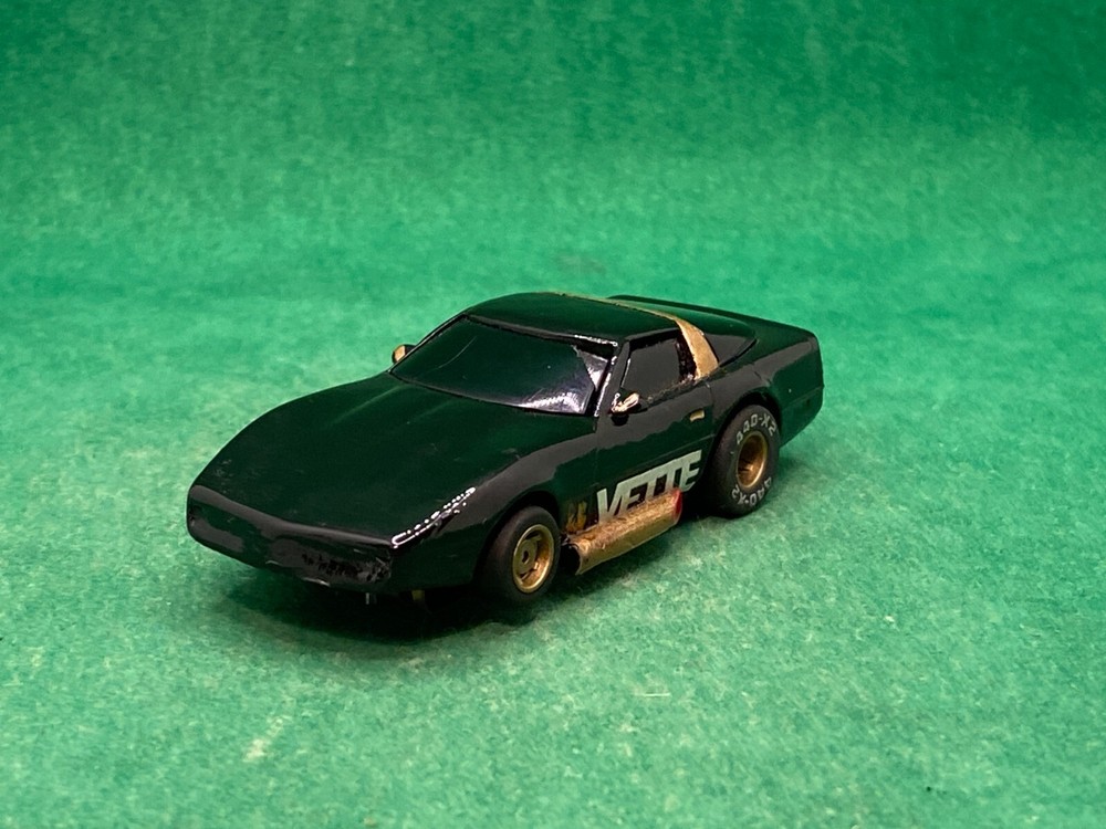 ORIGINAL TYCO 440-X2, CUSTOME PAINTED CORVETTE, BLACK/GOLD, COOL