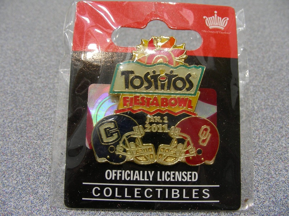 OKLAHOMA SOONERS / UCONN HUSKIES - 2011 Fiesta Bowl Game Pin!