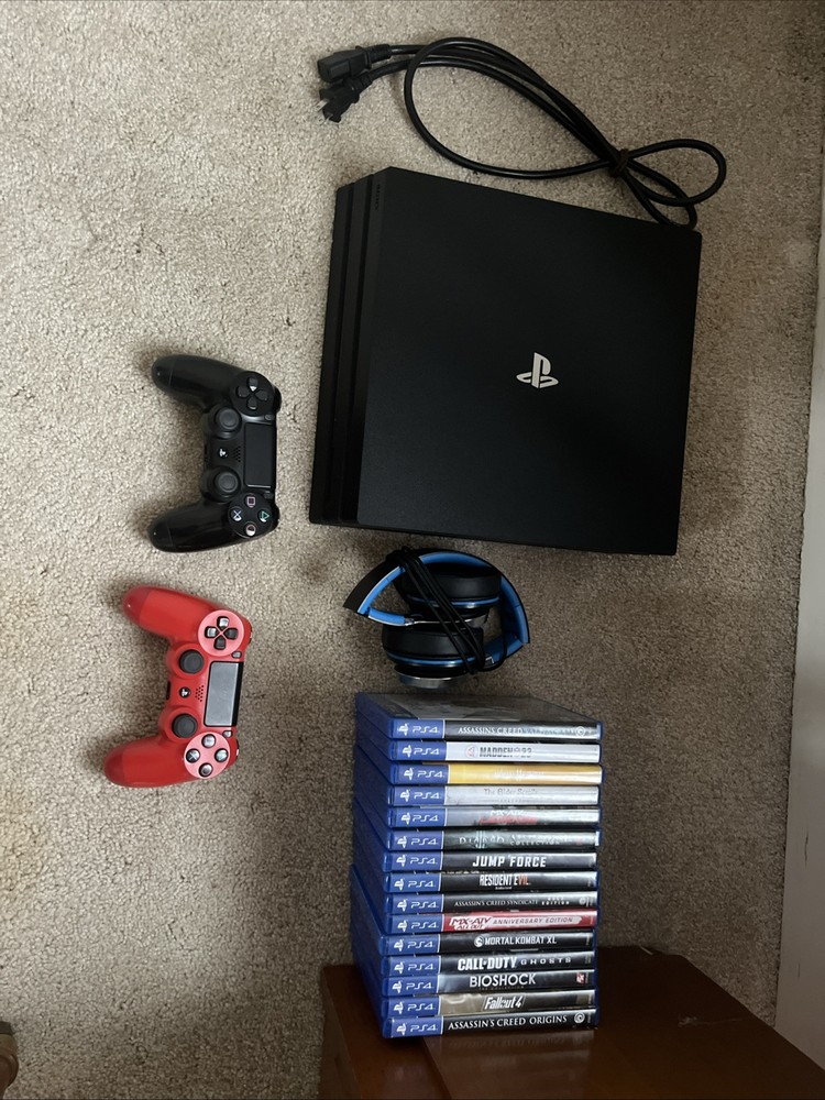 Playstation 4 500GB Bundle with 2 Controllers, 15 Games, Headset, AC Adapter