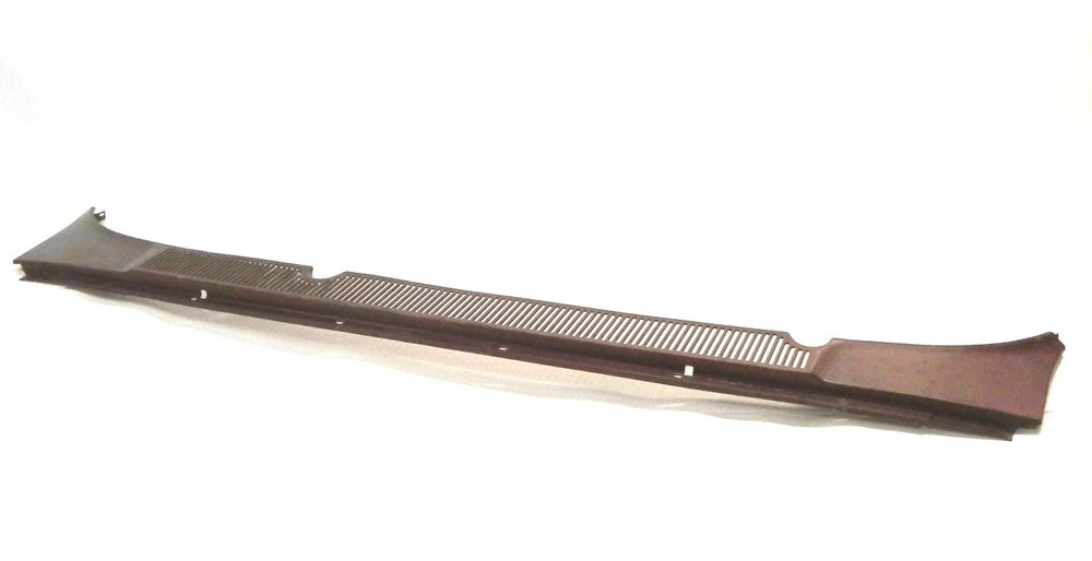 1964 FORD WINDSHEILD COWL FILLER PANEL WINDOW TRIM LEAF GUARD PANEL UNKNOWN AP.