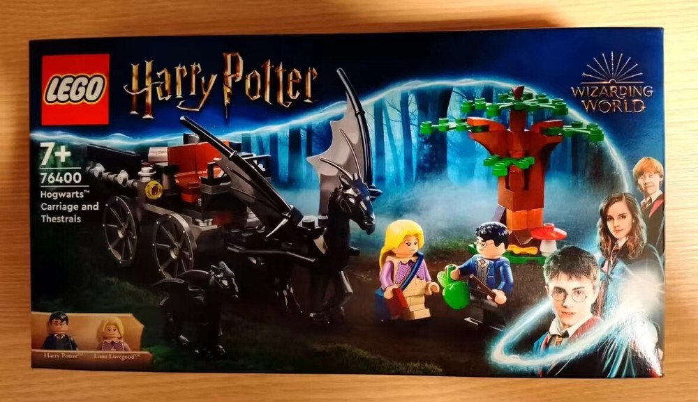 LEGO Harry Potter Hogwarts Carriage & Thestrals 121pc New Sealed Set