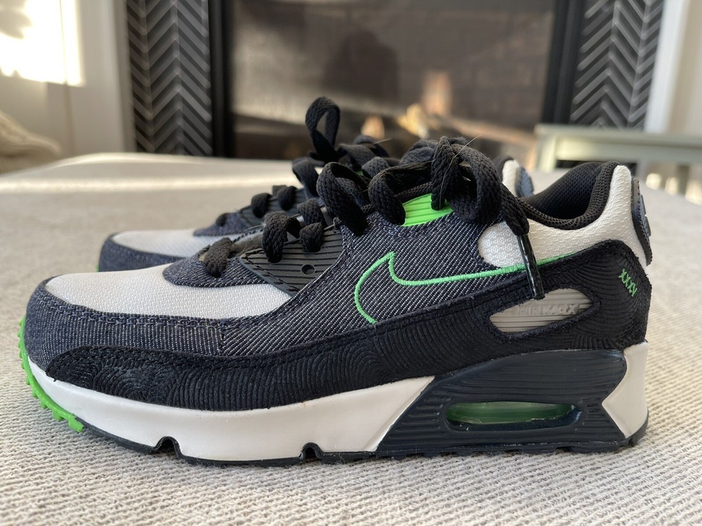 Маленькие детские туфли Nike Air Max 90 LTR SE (PS) черные кричащие зеленые DN4377-001