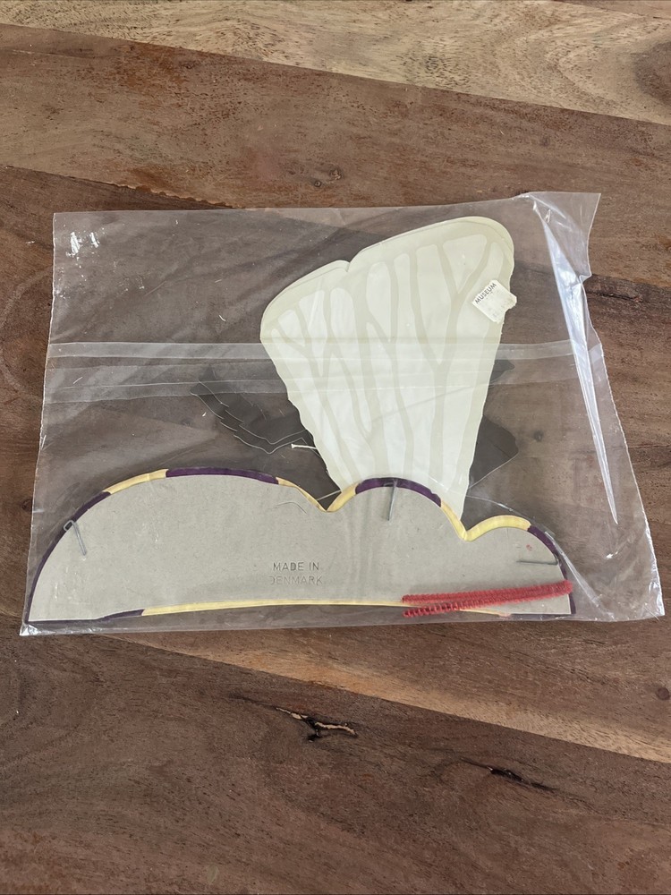 Large Vintage Bumble Bee Honeycomb Party Decoration New in Package Amscan 16