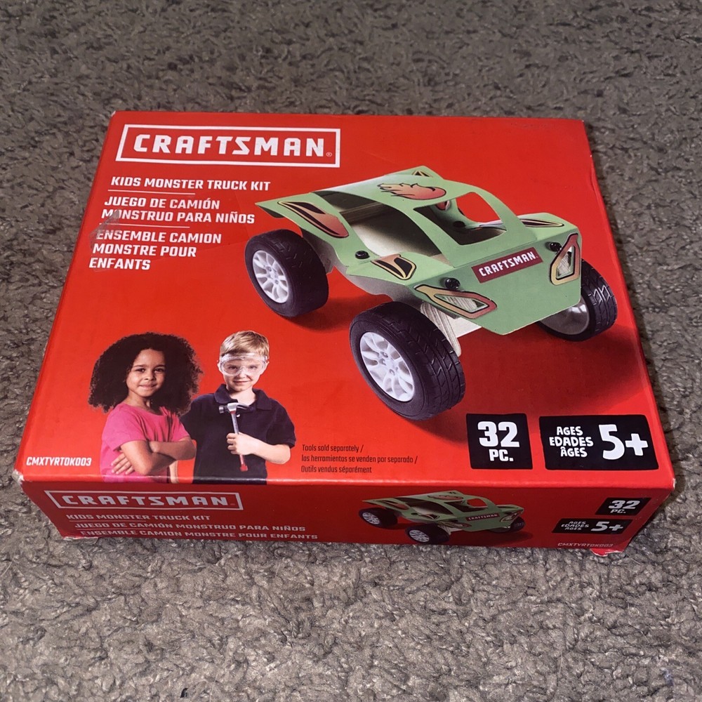 NEW Craftsman Kids Pull Back Wooden Sports Car Kit Toy 28 Piece Ready-to-Build