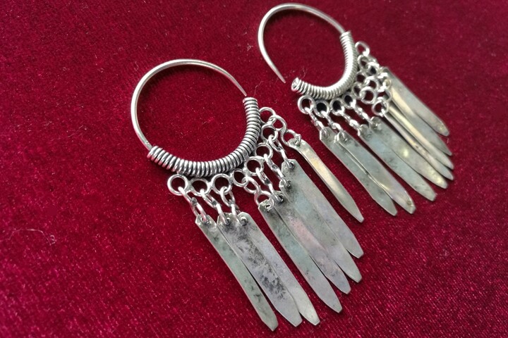 Retro tradition tribal Personality hand miao silver tassels joker earring 1pair