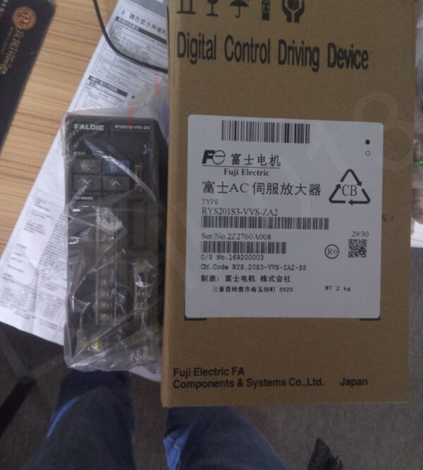 1PC NEW RYS201S3-VVS-ZA2 via DHL or FedEx #F8