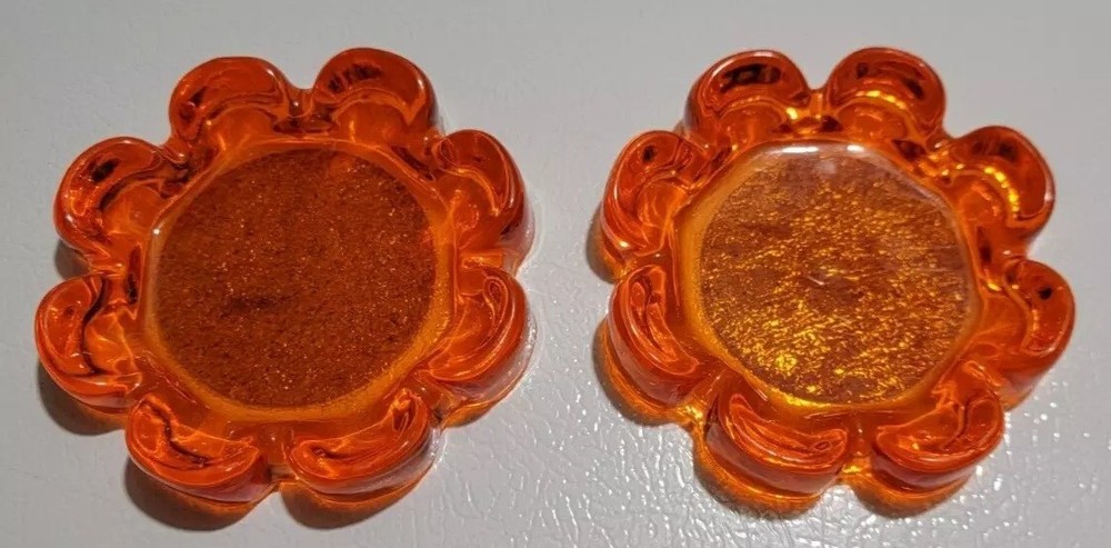 Vintage Resin Orange Flower Coasters Set of 2 – Decorative Drink Protectors