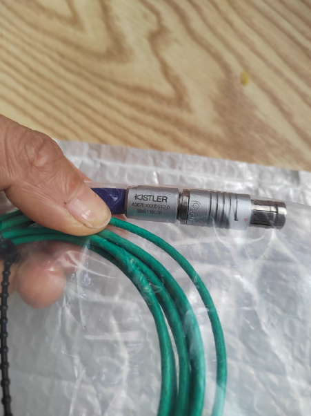 KISTLER New original sensor 4067E3000DS1-2.0 UPS or DHL fast delivery