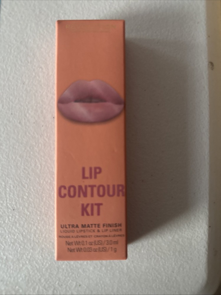 Revolution Ultra Matte Lip Contour Kit with Liquid Lipstick and Liner