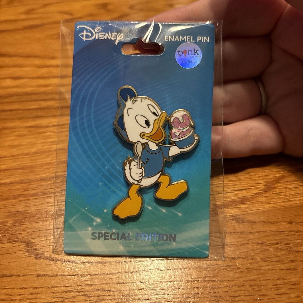 Dewey With Ice Cream Pin- Pinkalamode PALM Limited Edition- UNRELEASED