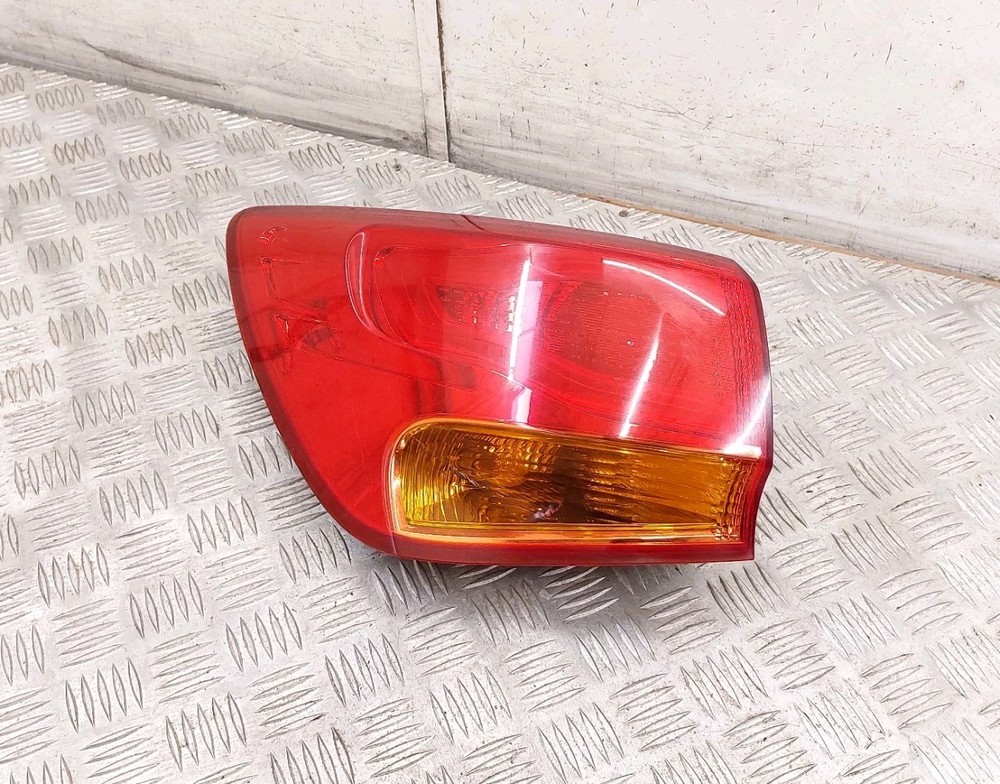 KIA CEED 2013 ESTATE MK2 (2012-2018) LEFT PASSENGER SIDE REAR OUTER TAIL LIGHT