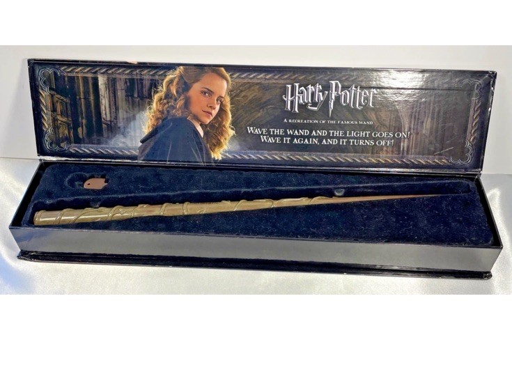 Harry Potter Hermione Granger's Wand Illuminating Tip Noble Collection TESTED