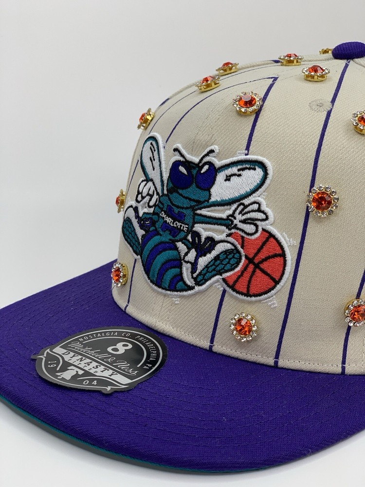 Orange Sting, CHARLOTTE HORNETS FITTED.
