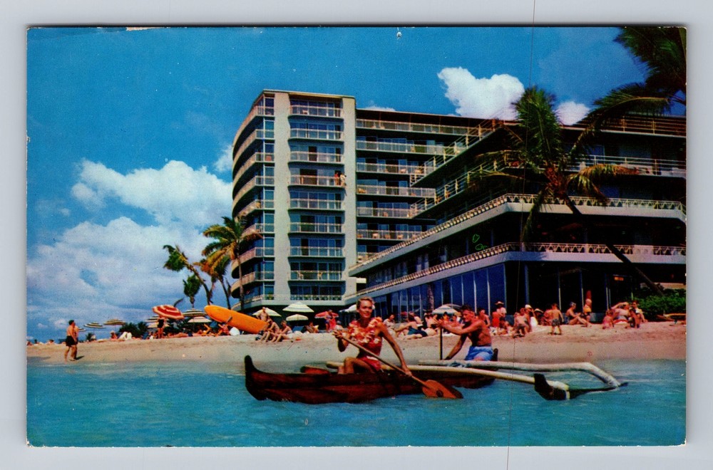 Hawaii HI Waikiki The Reef Hotel On The Beach Vintage Postcard Souvenir Postal