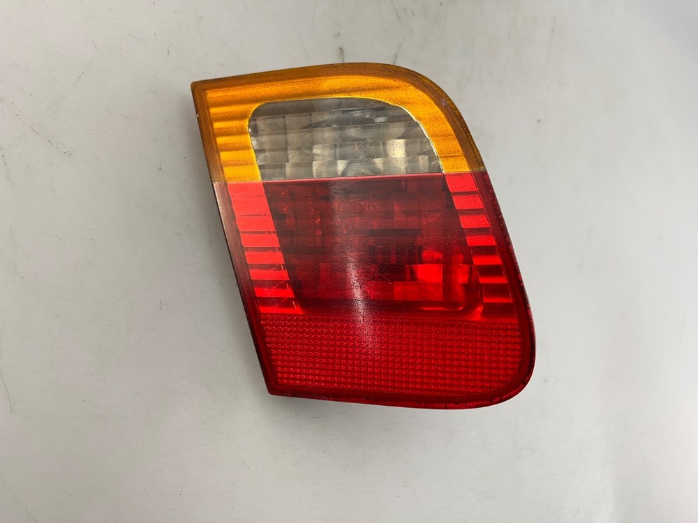 OEM | 2002 - 2005 BMW 325i E46 Sedan Inner Halogen Tail Light (Left/Driver)