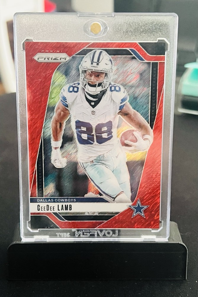 2024 Panini Prizm - CeeDee Lamb #75 Red Shimmer Prizm /35